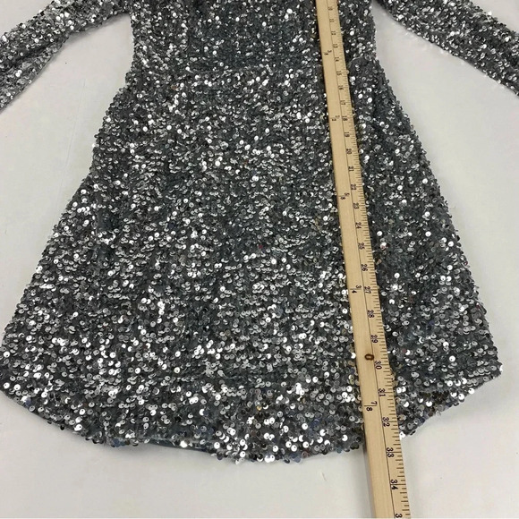 Angel Biba Womens 12 Silver Sequin Long Sleeve Dress NWT Holiday Cocktail Party - Picture 3 of 9